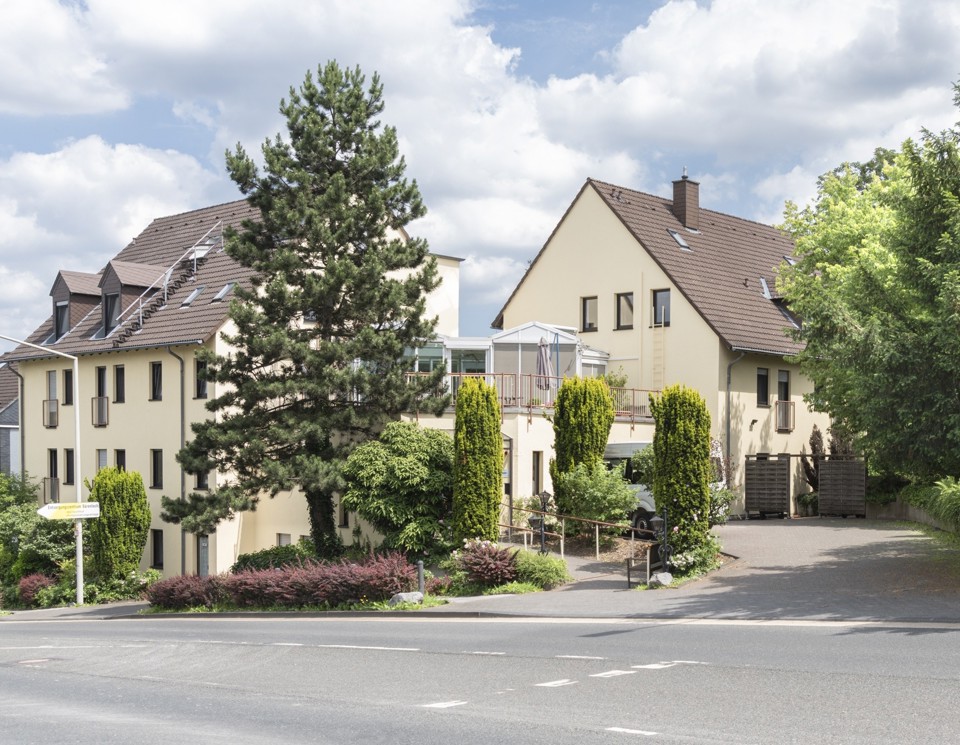 2021 06 25 Pflegeheim Solingen Offenblende CASC 3