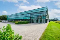 Kantoor en bedrijfsruimte in Emmen - Nederlands vastgoed SynVest